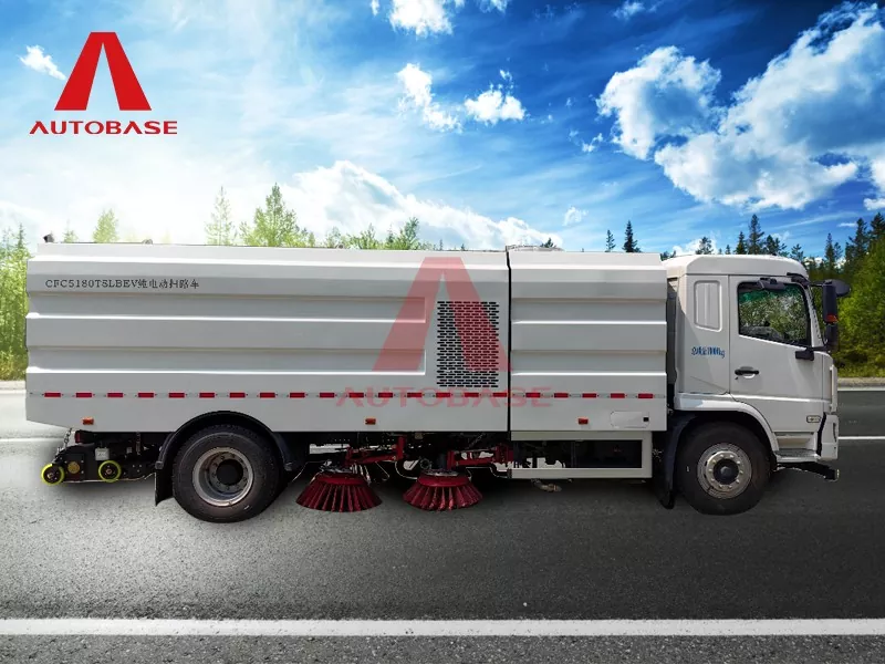 18 ton yol süpürücü