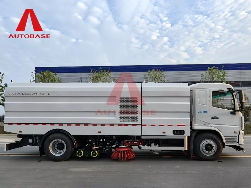 18 ton yıkama ve süpürme aracı